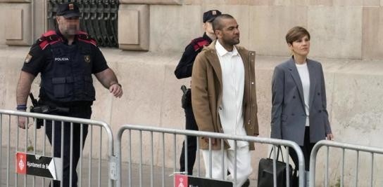  西媒：阿爾維斯要求對性侵受害者進行新的心理評估，被法院駁回