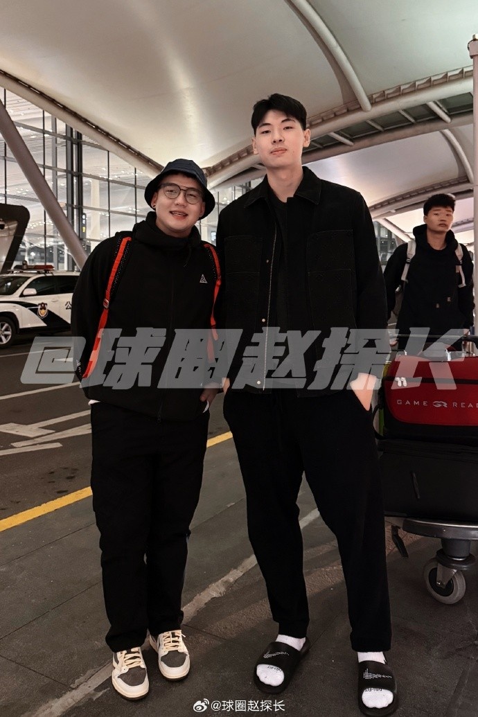  加油！探長(zhǎng)：崔永熙將在今晚啟程飛往美國(guó) 開(kāi)啟又一段康復(fù)訓(xùn)練
