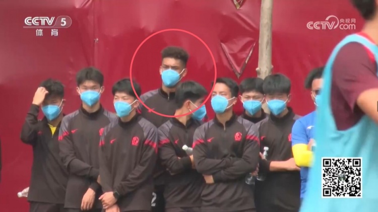  無緣U17國足名單，張洪福隨恒大足校觀摩國少隊(duì)訓(xùn)練