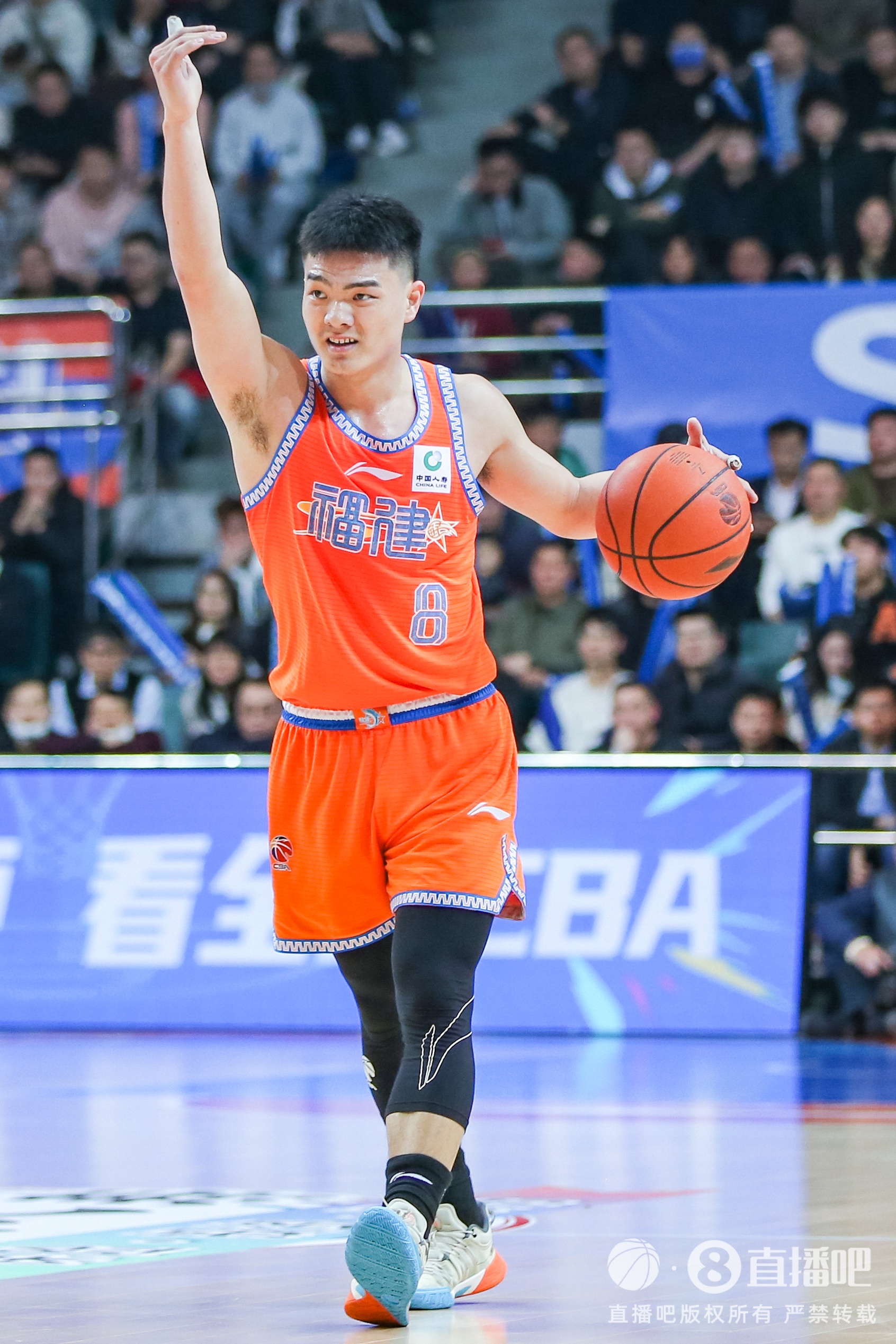  高效替補！黎伊揚11投7中貢獻17分2板4助3斷