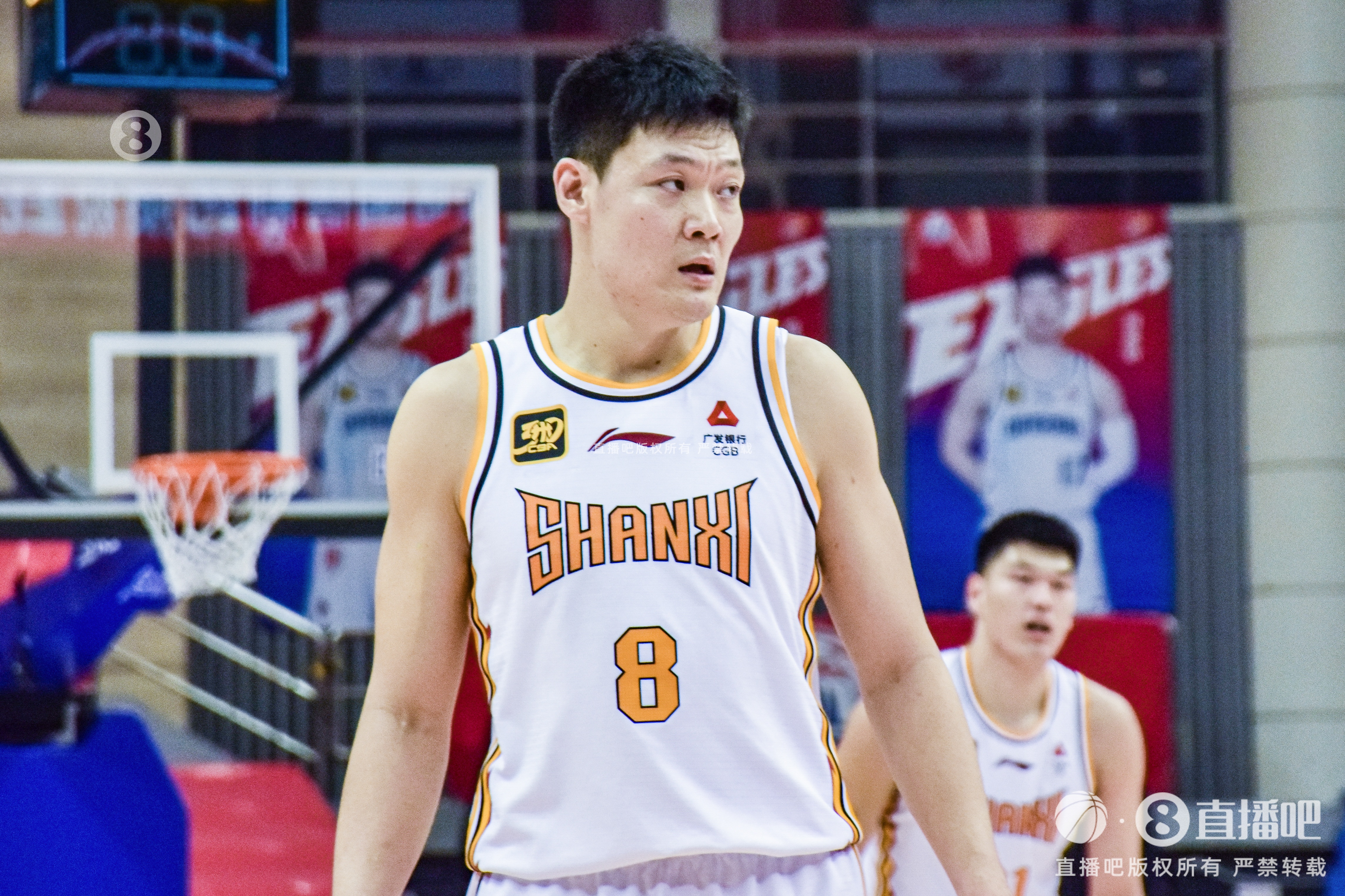  就你還正常！張寧半場8中5拿到10分2板2助