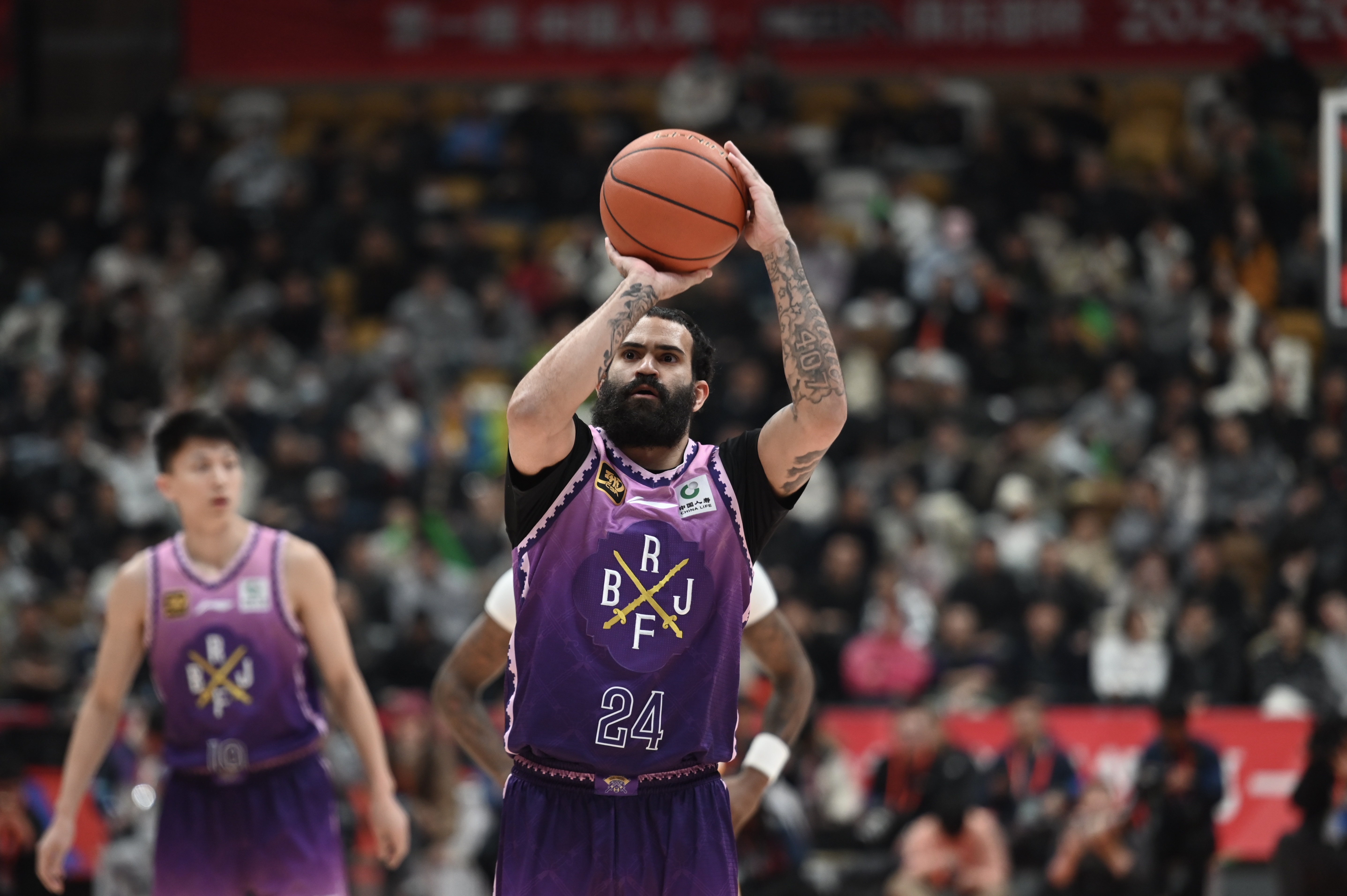  攻筐效率真不錯！里勒半場11中7&5罰全中轟下全隊最高的19分