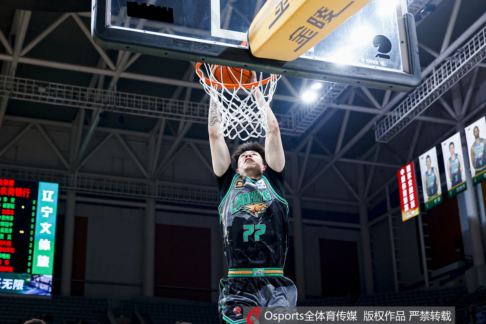  合理且高效！張鎮(zhèn)麟出場(chǎng)24分鐘10中6得12分&送6助攻 正負(fù)值+28